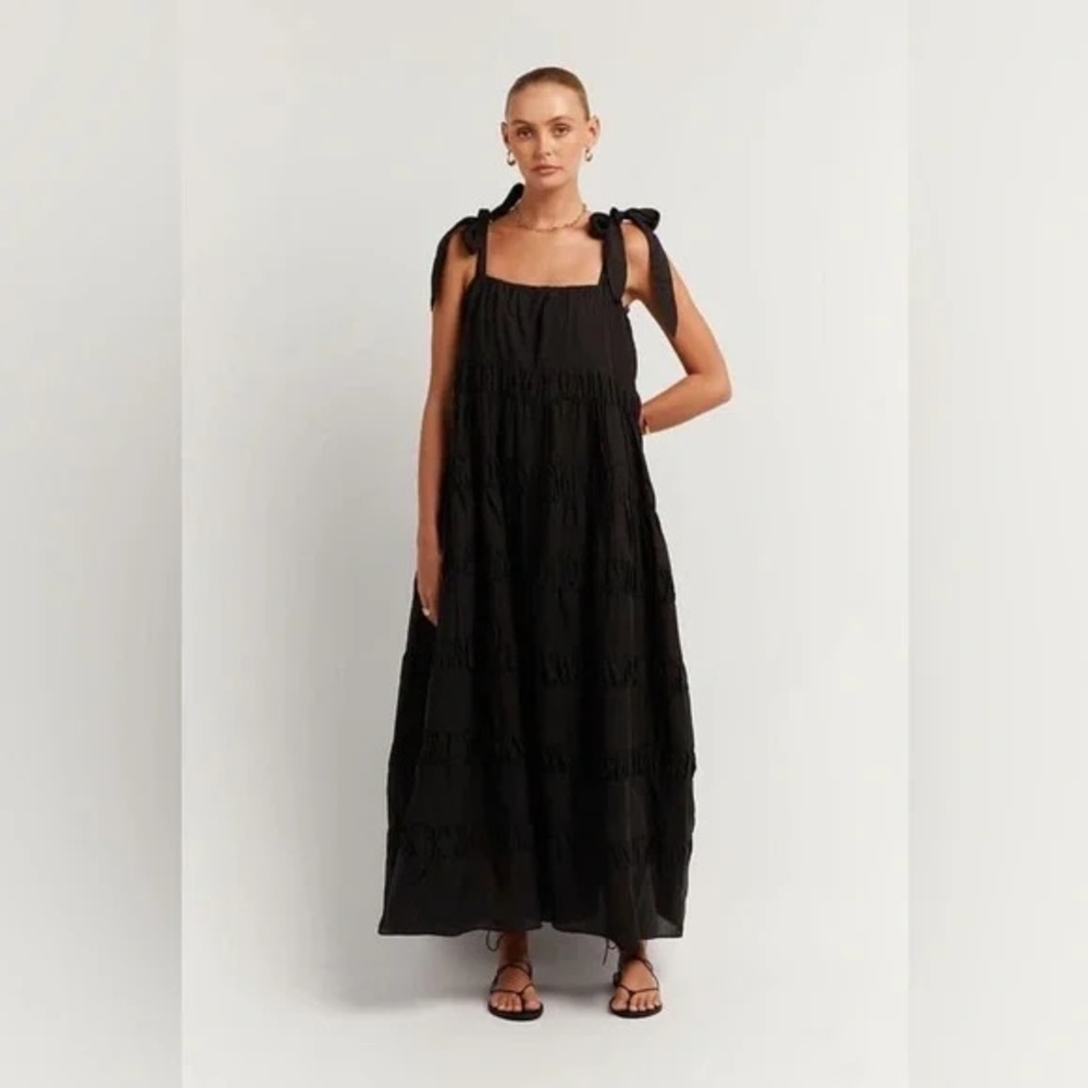 DISSH Amma black tie midi dress
